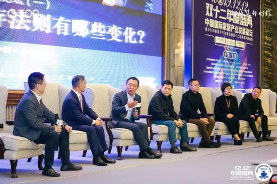 吊顶品牌排行榜_托斯卡纳集成吊顶排行_起点月票蝉联榜排行