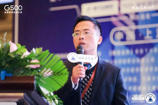 起点月票蝉联榜排行_托斯卡纳集成吊顶排行_吊顶品牌排行榜