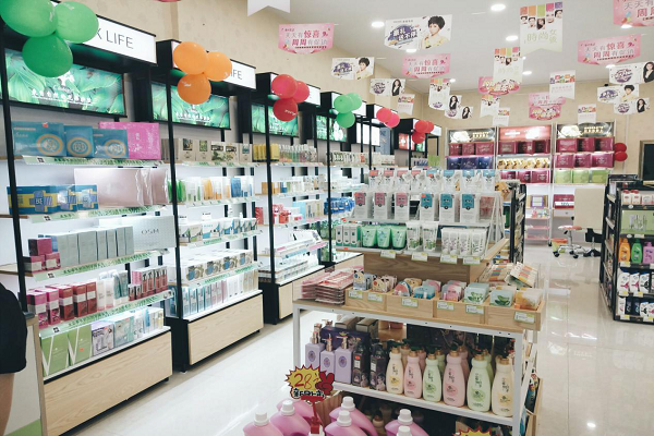 美容院加盟品牌排行_化妆品加盟品牌排行榜_手机配件潮品品牌排行