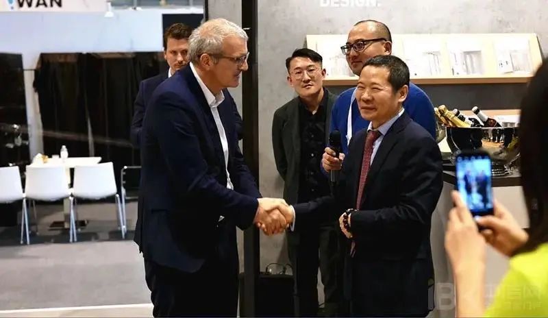 2013胡润品牌榜民营企业榜_淋浴房品牌排行榜_淋浴花洒品牌排行榜