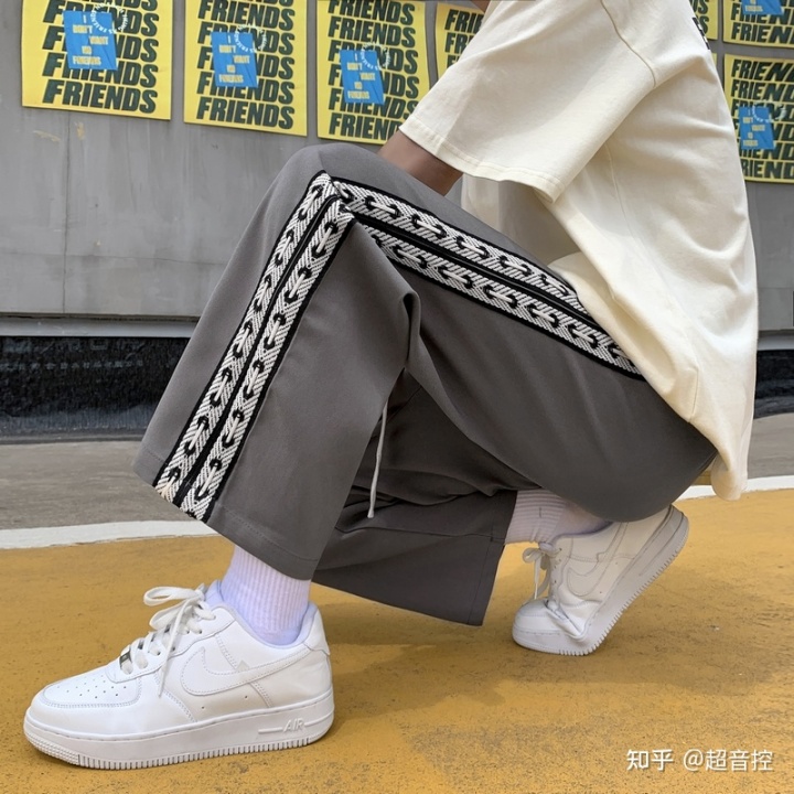 休闲裤品牌排行榜_休闲皮鞋品牌排行_休闲皮鞋世界品牌排行