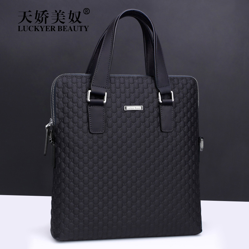 手提包品牌排行榜_手提双肩包品牌排行_潮包品牌排行