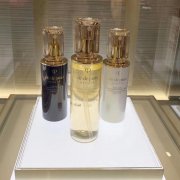 化妆水乳排行榜前三名(化妆水乳哪个牌子好)