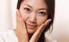女神化妆品排行榜(化妆品排行榜第一名)