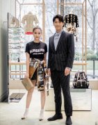 明星贵化妆品牌排行榜前十名(明星贵化妆品牌排行榜前十名有哪些)