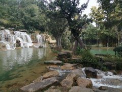 弥勒化妆培训学校排行榜(弥勒美容学校)