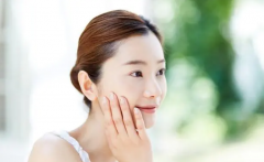 30岁用的化妆品排行榜(30-40岁化妆品排行榜)