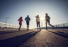 国产跑鞋品牌科技排行榜(国产跑鞋品牌排行榜前十名)