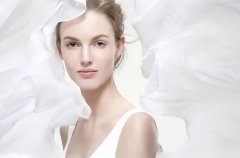 补水身体乳品牌排行榜(补水身体乳品牌排行榜新)