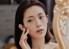 化妆品推荐女士排行榜新(女士全套化妆品品牌排行榜)