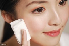 如何化妆初学视频教程(初学者化妆视频教学教程大全)