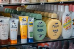 性价比低化妆品牌子排行榜(性价比高的化妆品品牌推荐)
